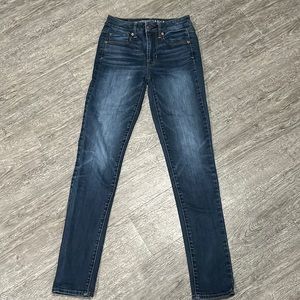 American Eagle jean size 2, long